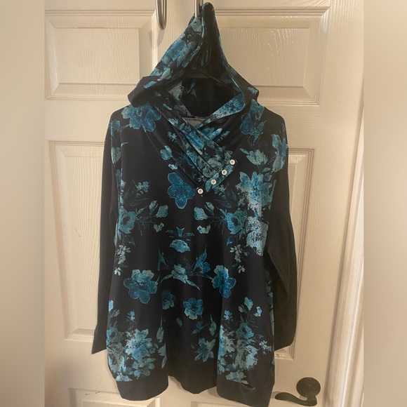Lily Tops - Lily Floral Black Long Sleeve Hoodie
